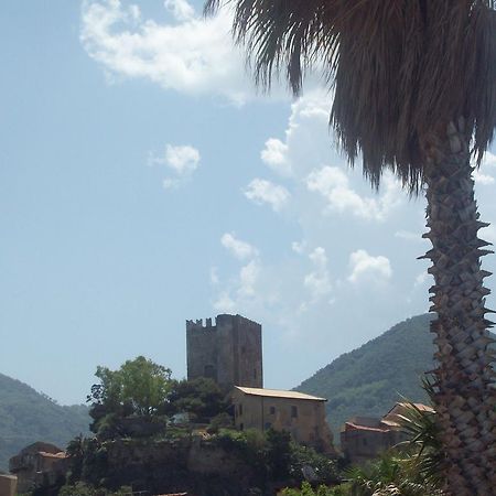 Bed and Breakfast Al Fakhar Ficarra Exterior foto