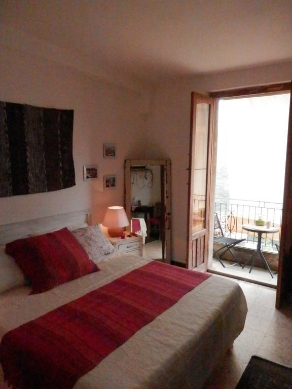 Bed and Breakfast Al Fakhar Ficarra Zimmer foto